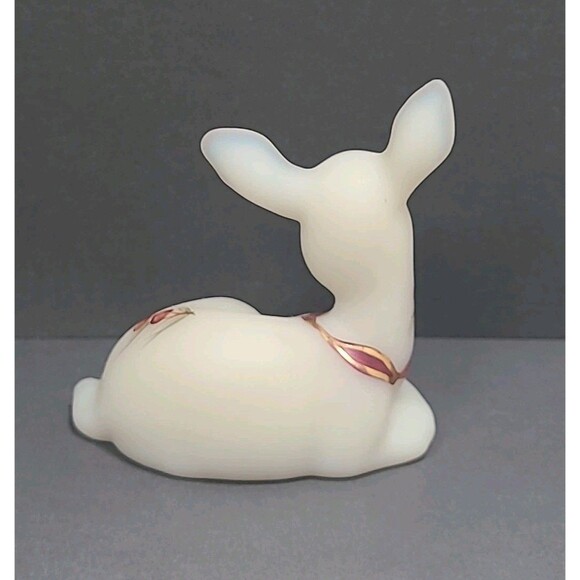 Fenton White Deer Figurine with Floral Accents - Picture 3 of 6